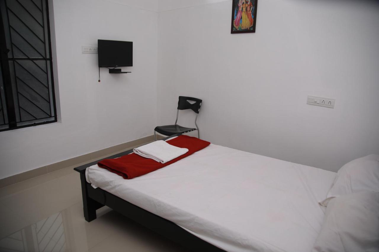 מלון טריואנדרום Meghna Residency מראה חיצוני תמונה