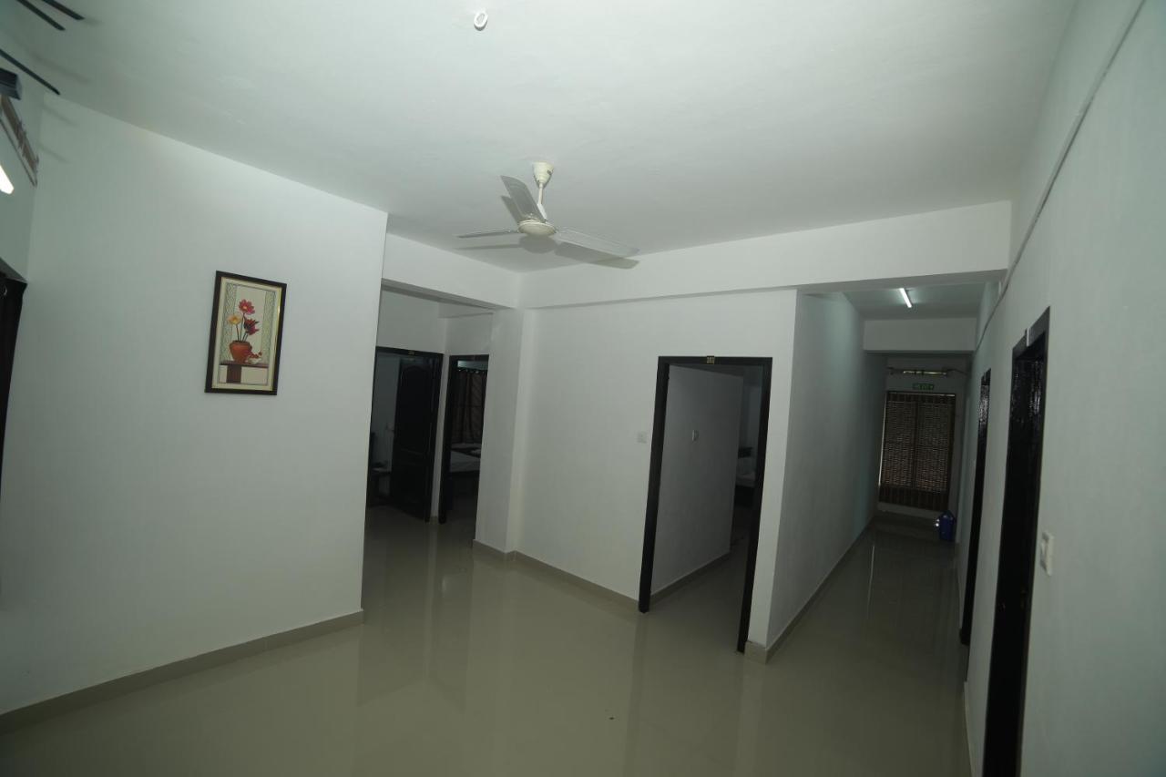 מלון טריואנדרום Meghna Residency מראה חיצוני תמונה