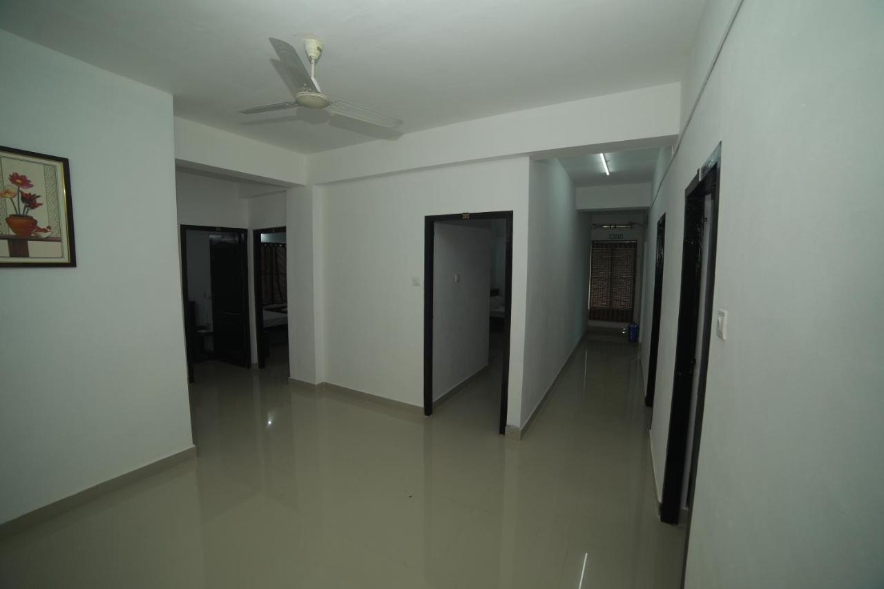 מלון טריואנדרום Meghna Residency מראה חיצוני תמונה