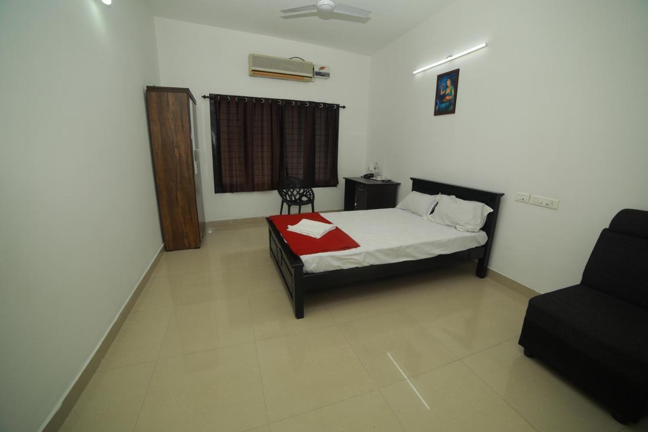 מלון טריואנדרום Meghna Residency מראה חיצוני תמונה