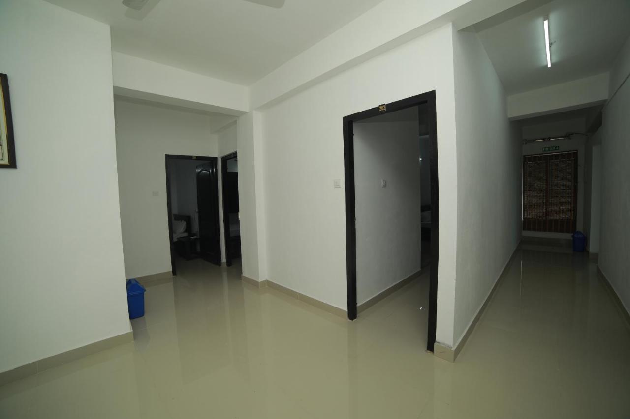 מלון טריואנדרום Meghna Residency מראה חיצוני תמונה